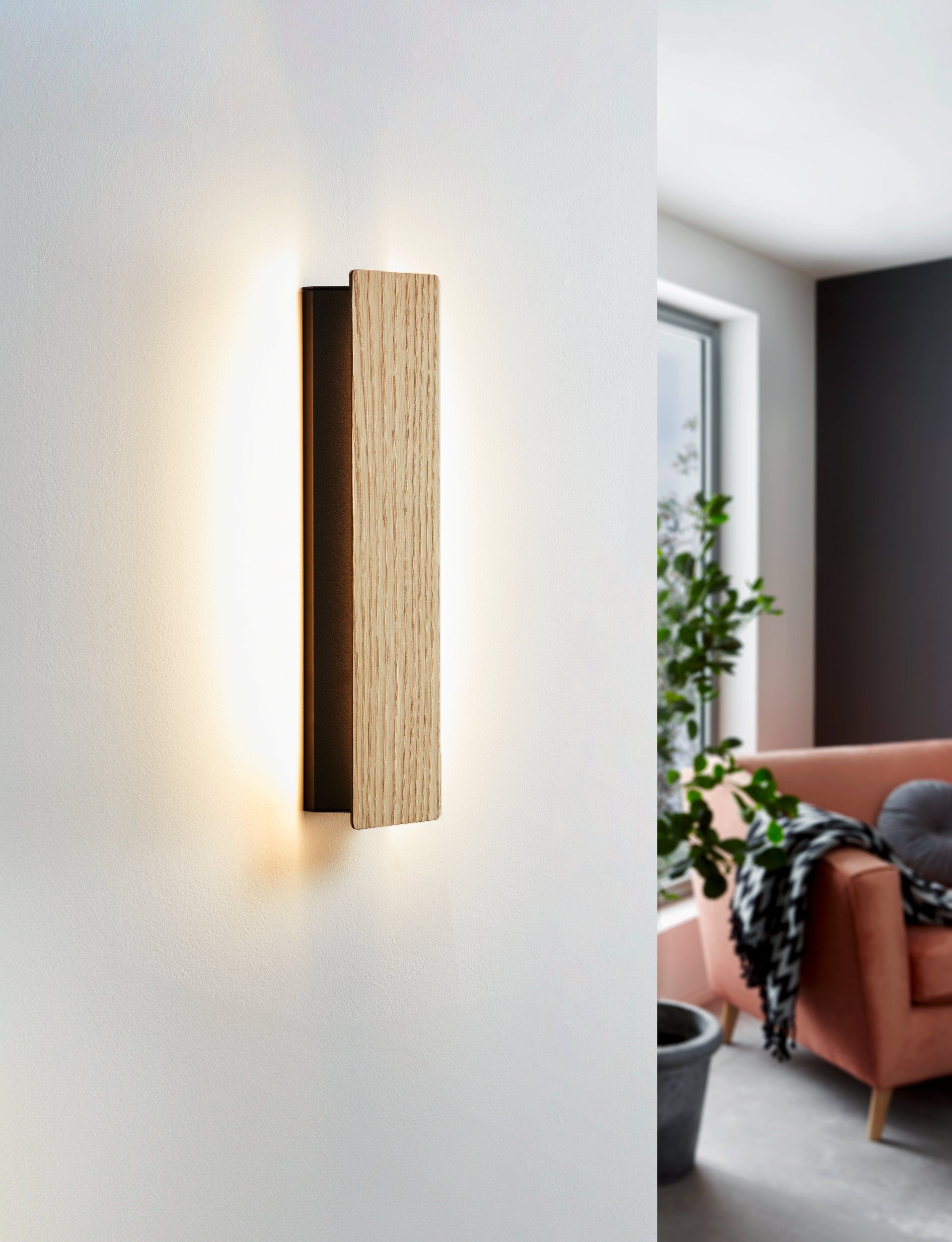 EGLO ZUBIALDE 901741 – zidna lampa, crna, braon, u enterijeru
